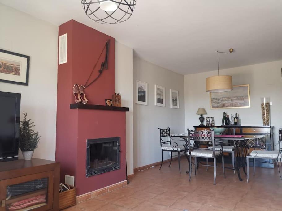 Estancia Con Jardin Entre Golf Y Monte - Cerca Logrono Sojuela Екстер'єр фото