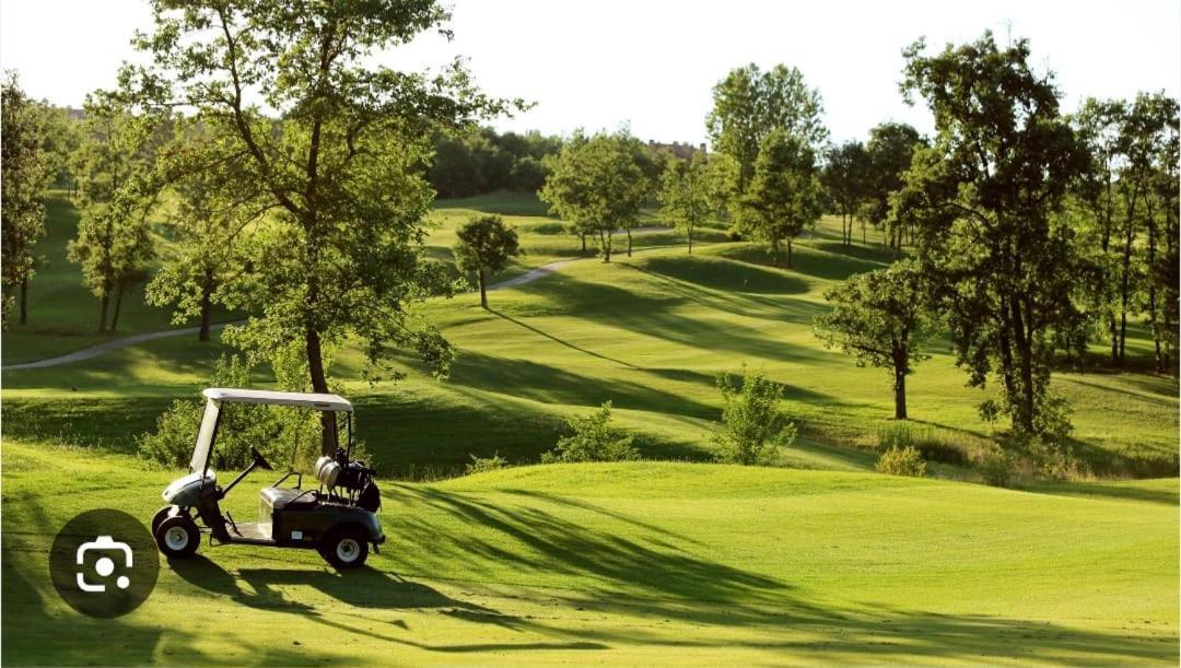 Estancia Con Jardin Entre Golf Y Monte - Cerca Logrono Sojuela Екстер'єр фото